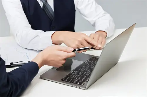 电脑在什么地方查看配置